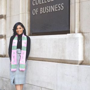 Meet your Posher, Halle